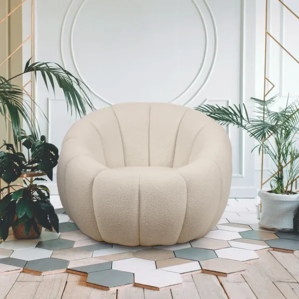 Fauteuil design rond Coquillage Horizan en tissu bouclette beige crème – Image 2