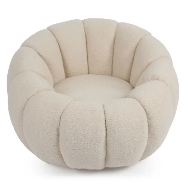 Fauteuil design rond Coquillage Horizan en tissu bouclette beige crème