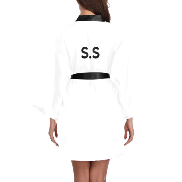 Peignoir satiné personnalisé – Image 2